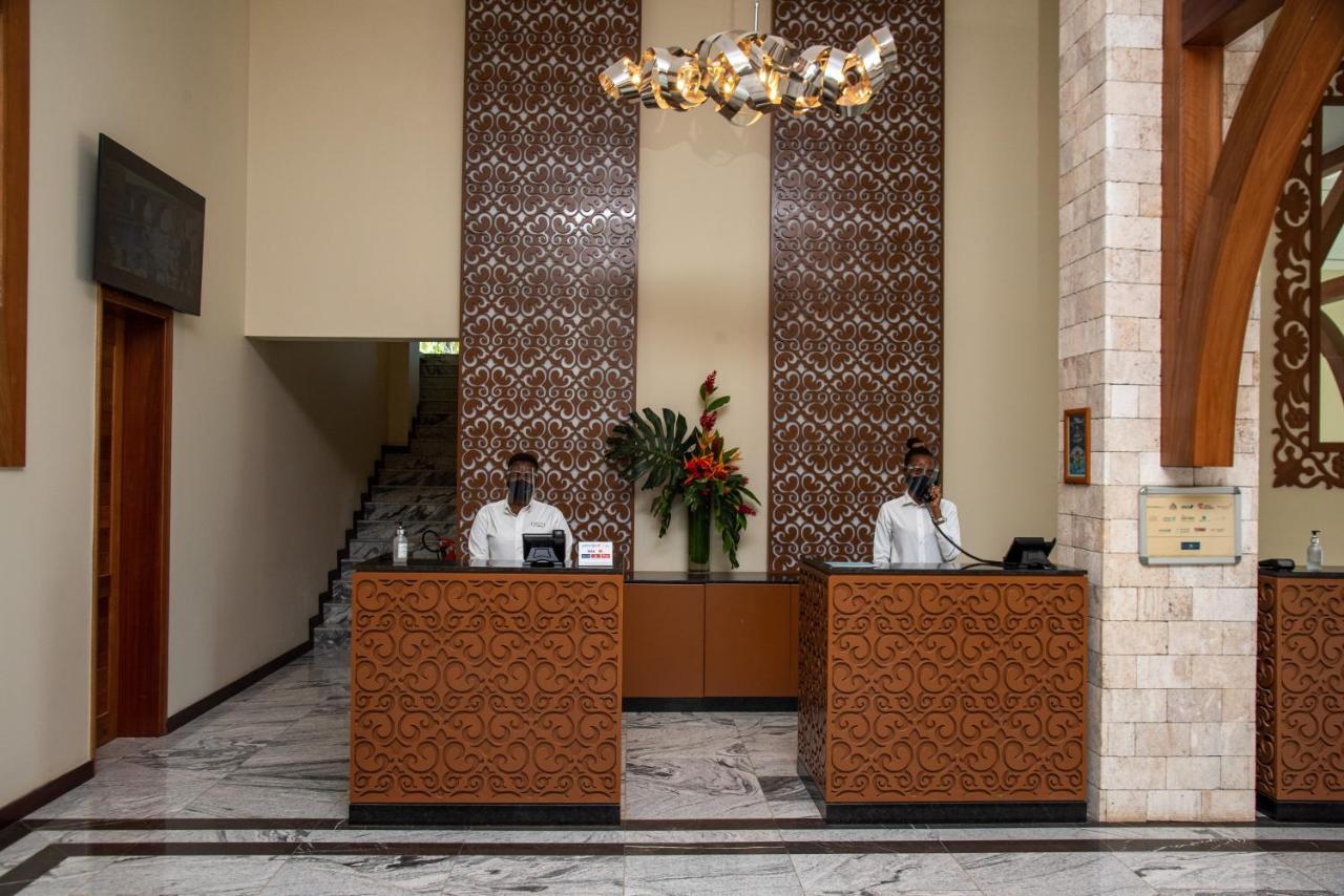 Golden Tulip Zanzibar Airport Hotel & Spa מראה חיצוני תמונה